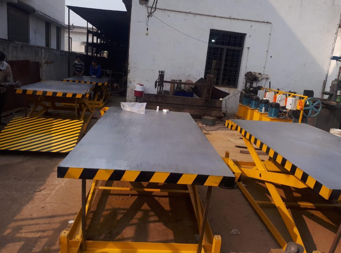 Scissor Lift - Storage & Lift Carts view 5